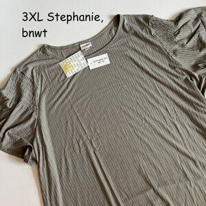 LuLaRoe Stephanie Short Sleeve Top Gray NWT